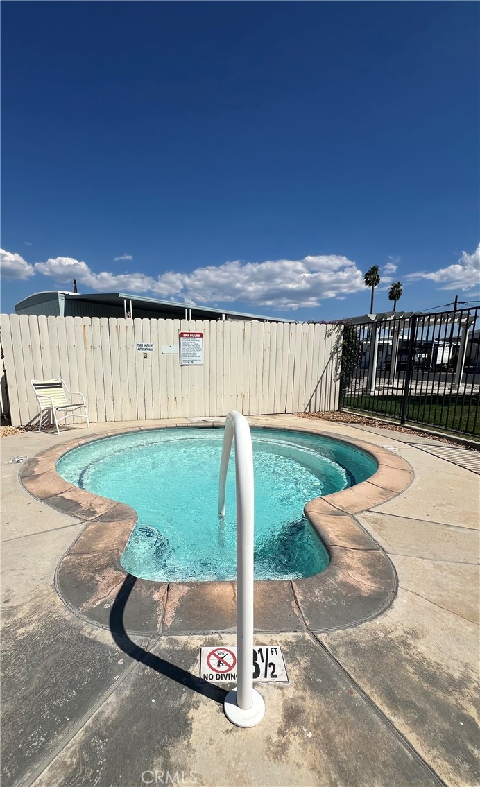 43601 State Hwy 74 32