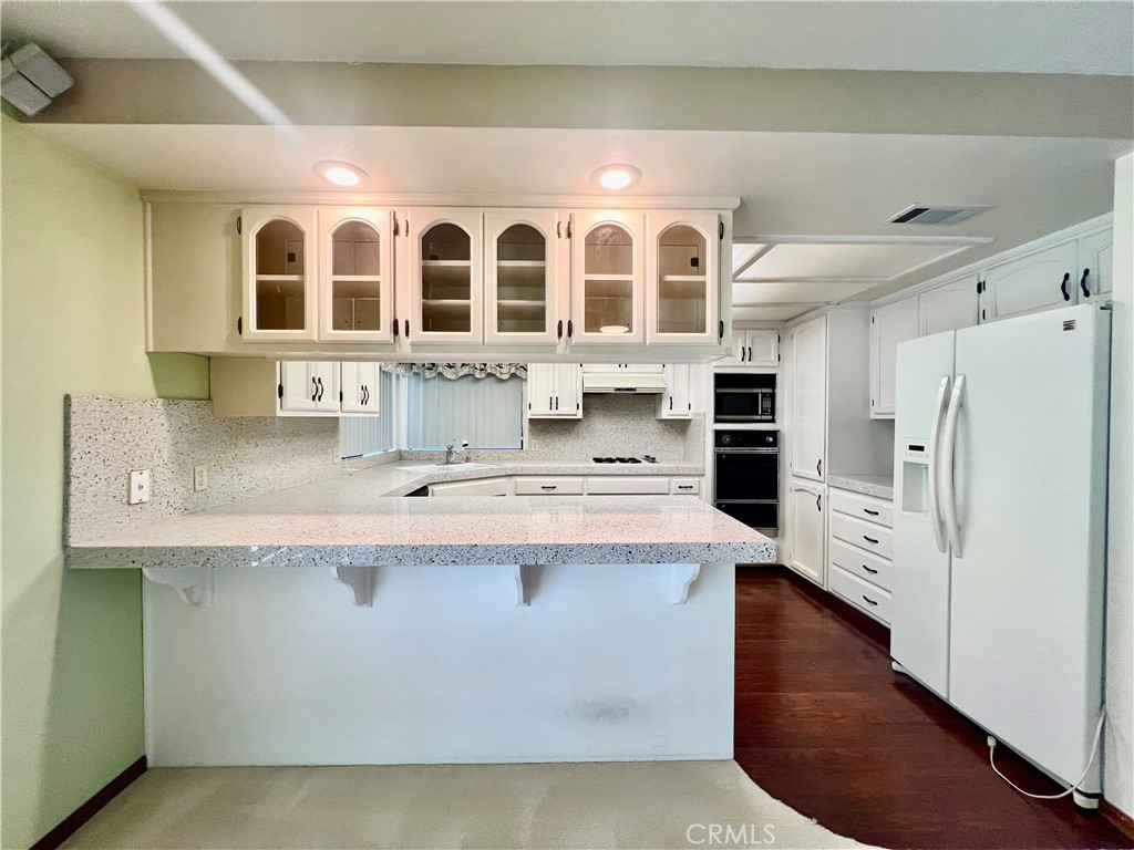 1229 Seven Hills Dr