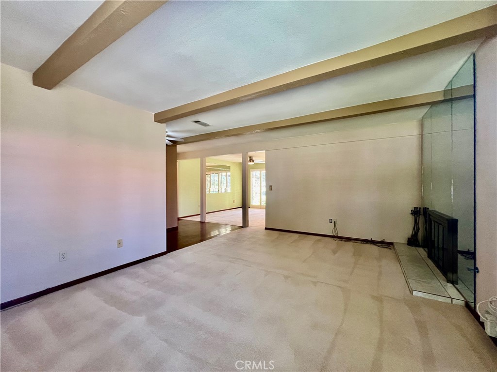 1229 Seven Hills Dr