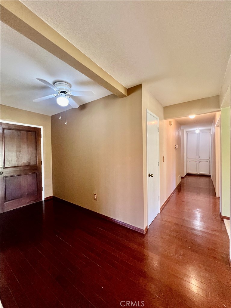 1229 Seven Hills Dr