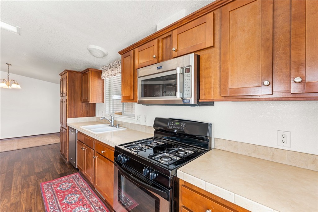 44725 E Florida Avenue 212