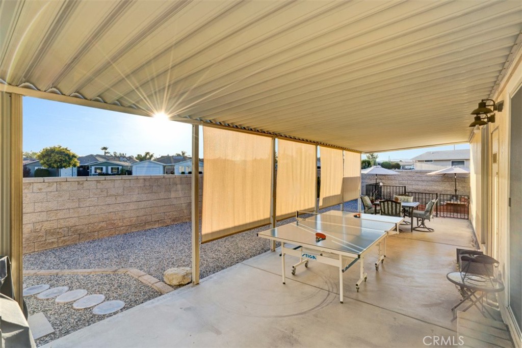 2952 2952 Peach Tree