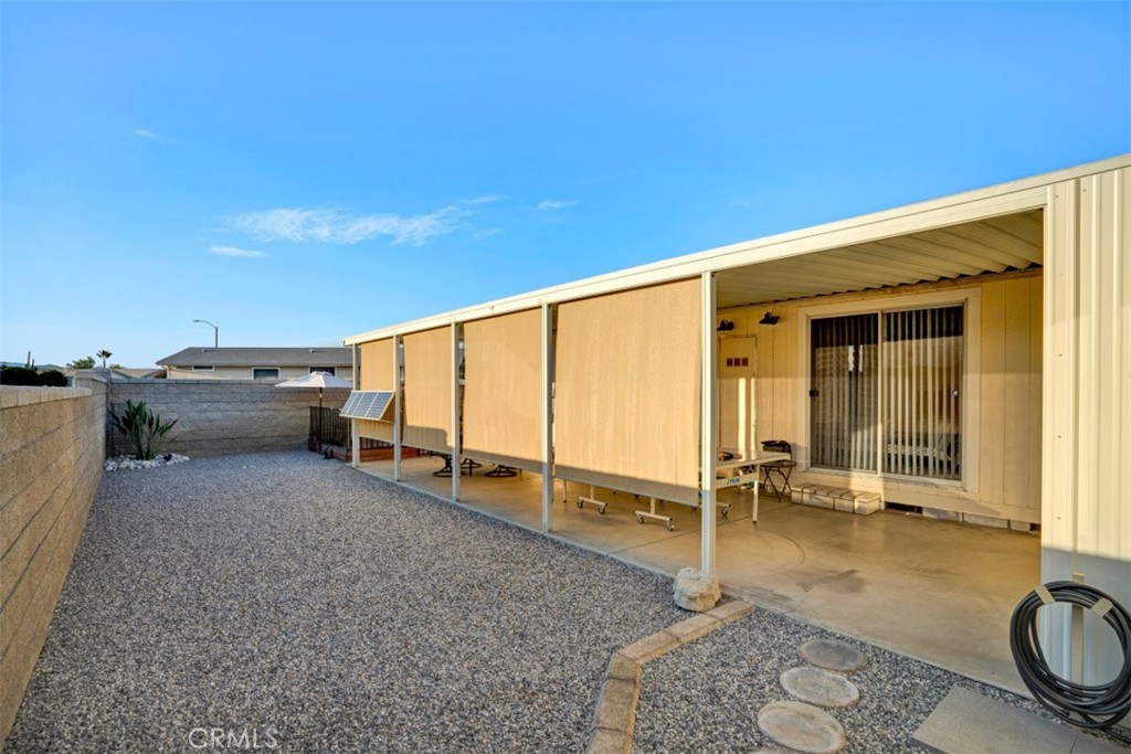 2952 2952 Peach Tree