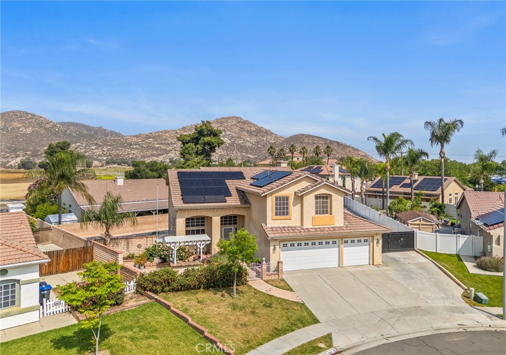 669 Liverpool Street