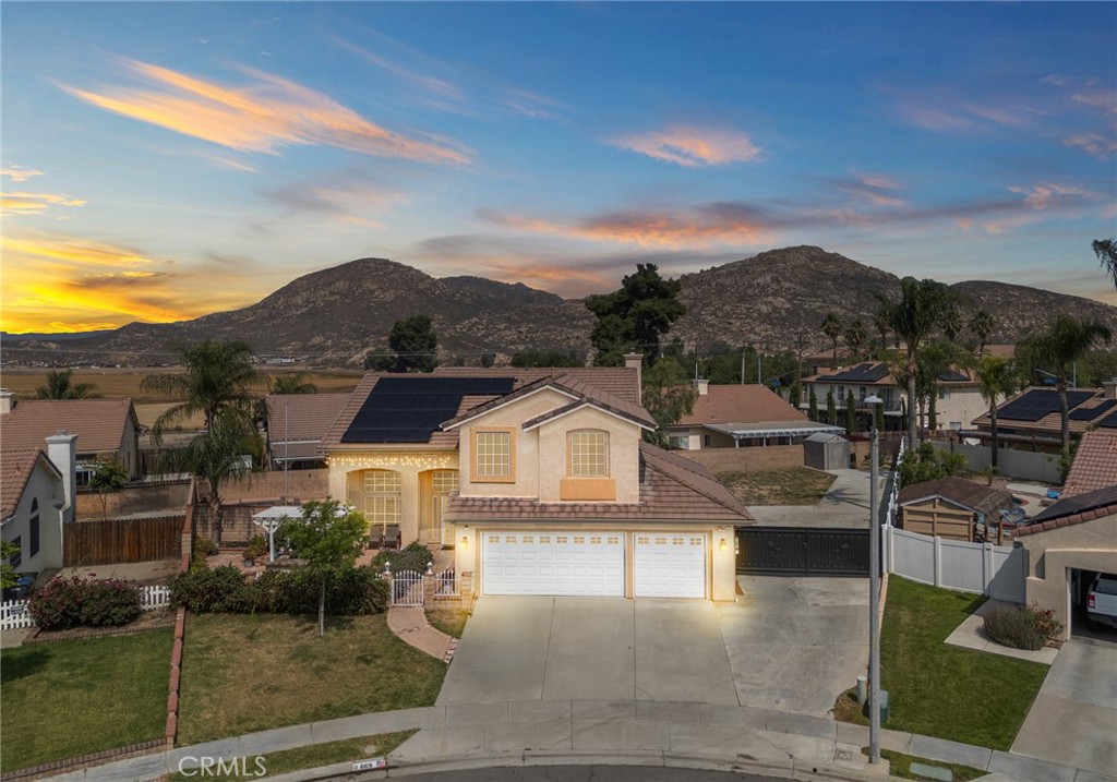 669 Liverpool Street