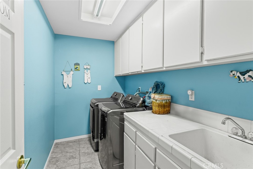 669 Liverpool Street