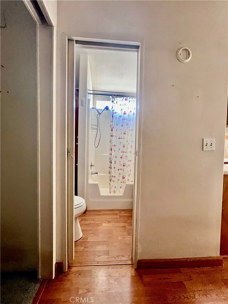 1295 1295 S Cawston 496