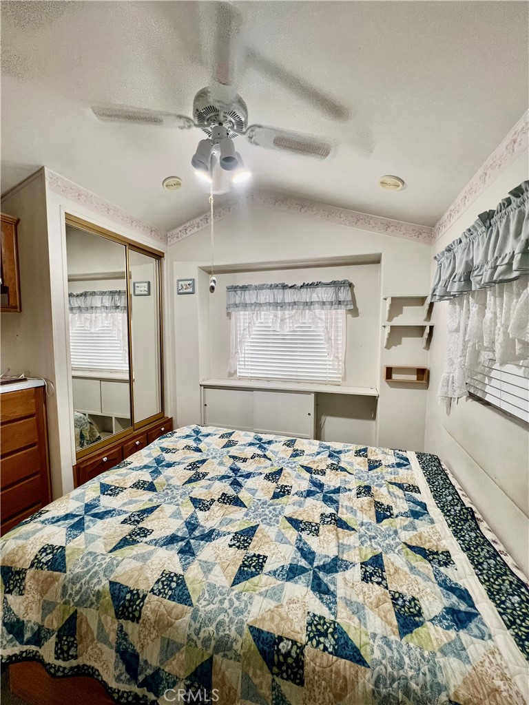 1295 1295 S Cawston 496