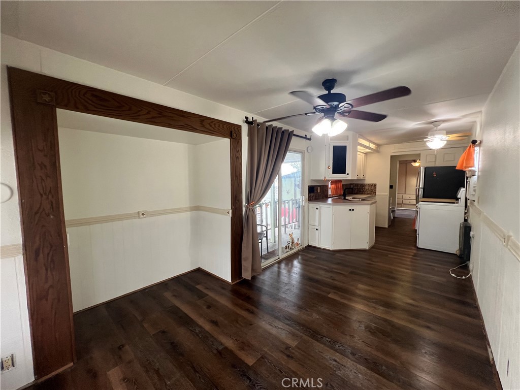 1295 S Cawston 75