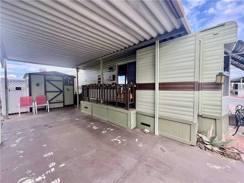 1295 S Cawston 75
