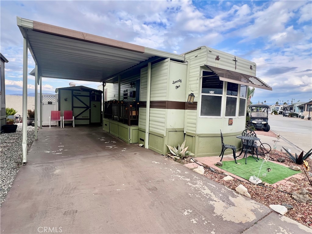 1295 S Cawston 75