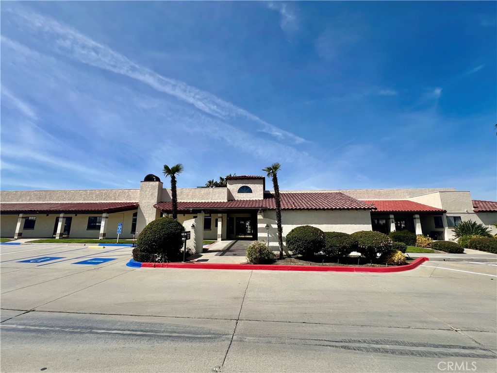 1239 Frontier Avenue