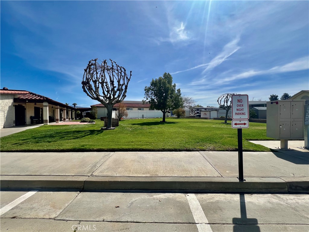 1239 Frontier Avenue