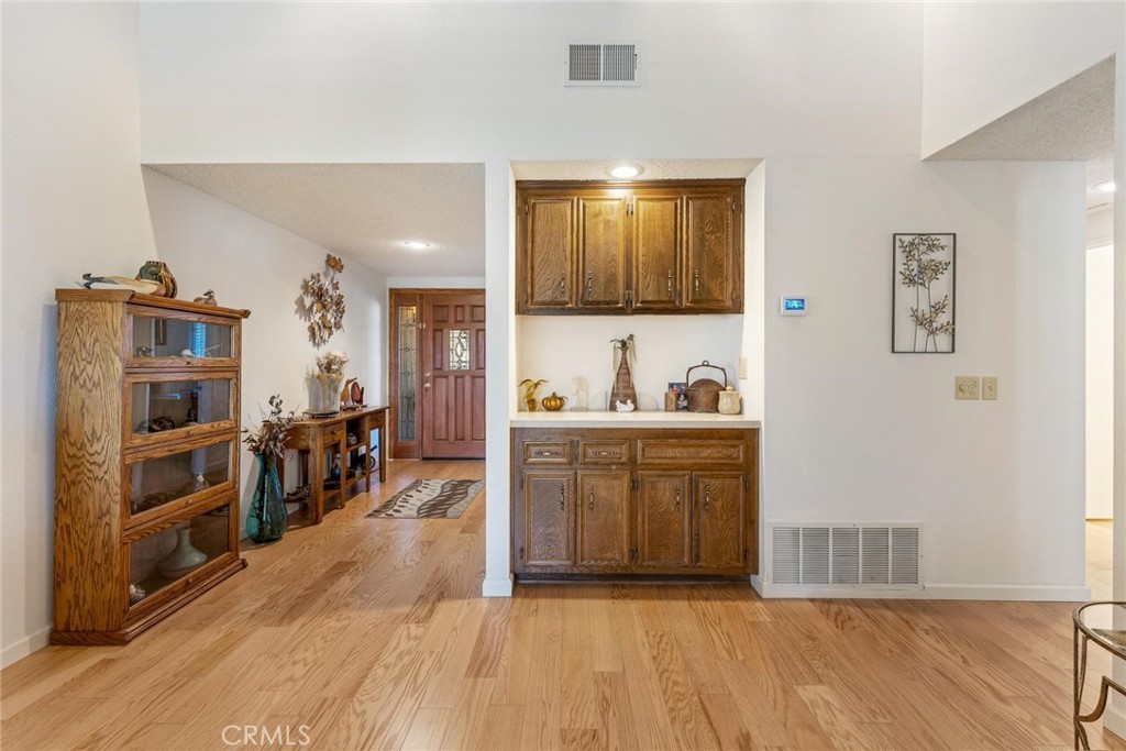 2059 Silver Oaks Way