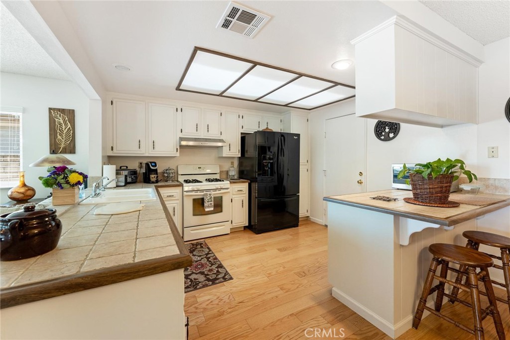 2059 Silver Oaks Way