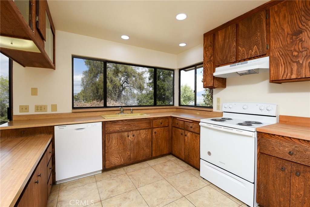 28405 Vista Del Valle