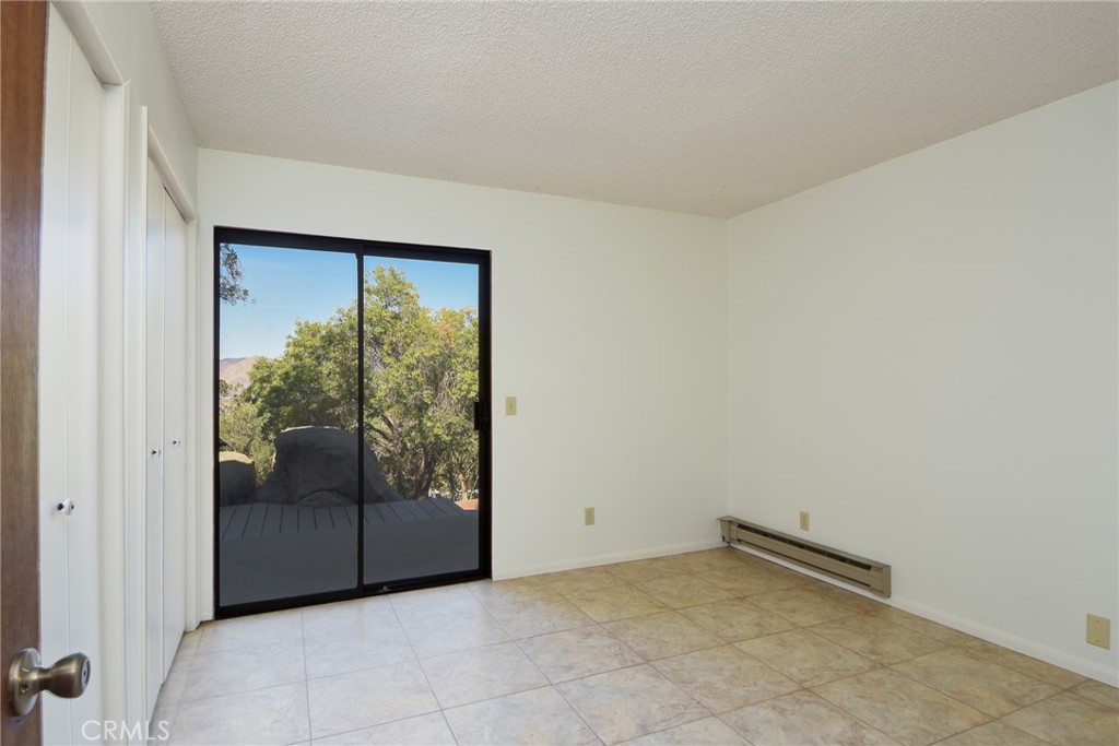 28405 Vista Del Valle