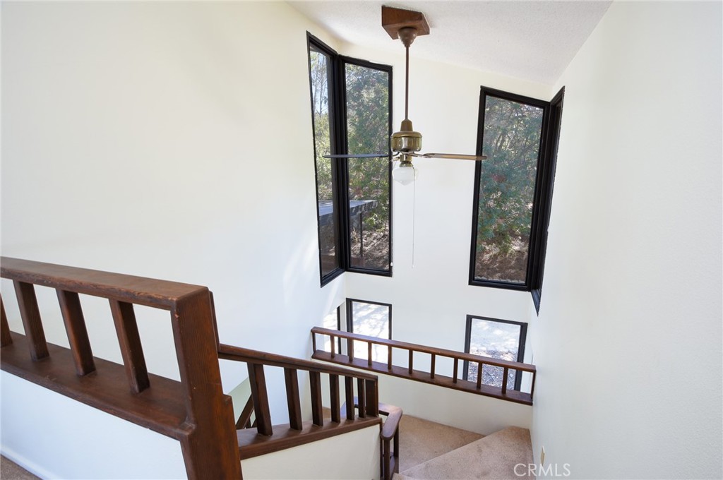 28405 Vista Del Valle