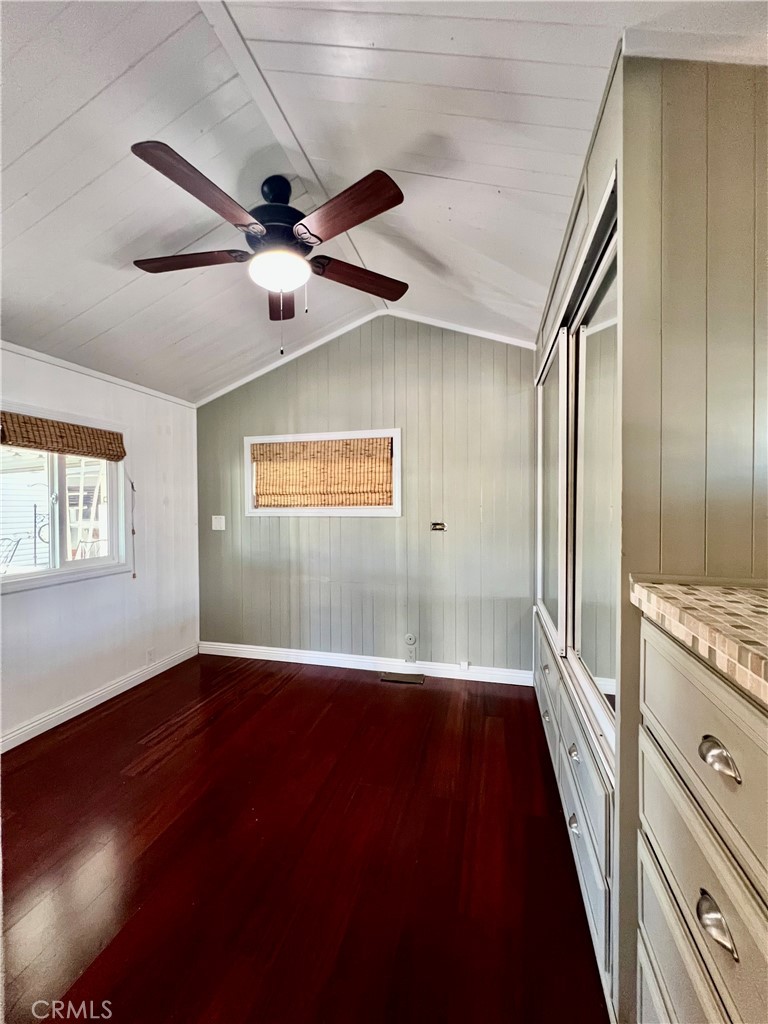 1295 S Cawston Avenue 249