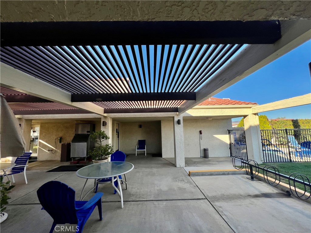 1295 S Cawston Avenue 249