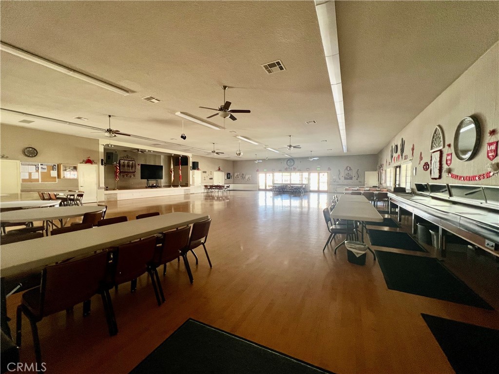 1417 Western