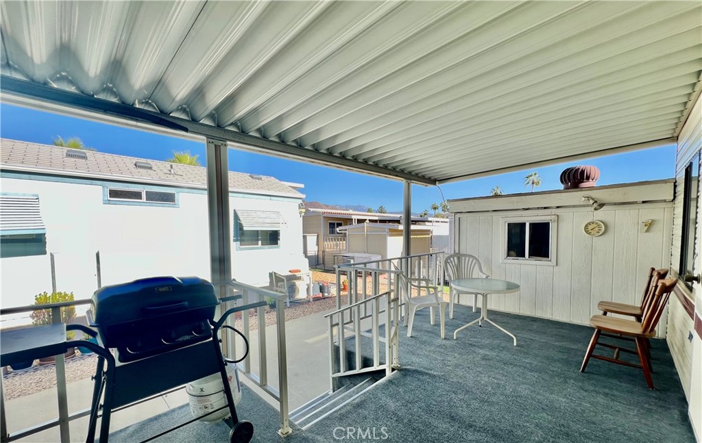 1417 Western