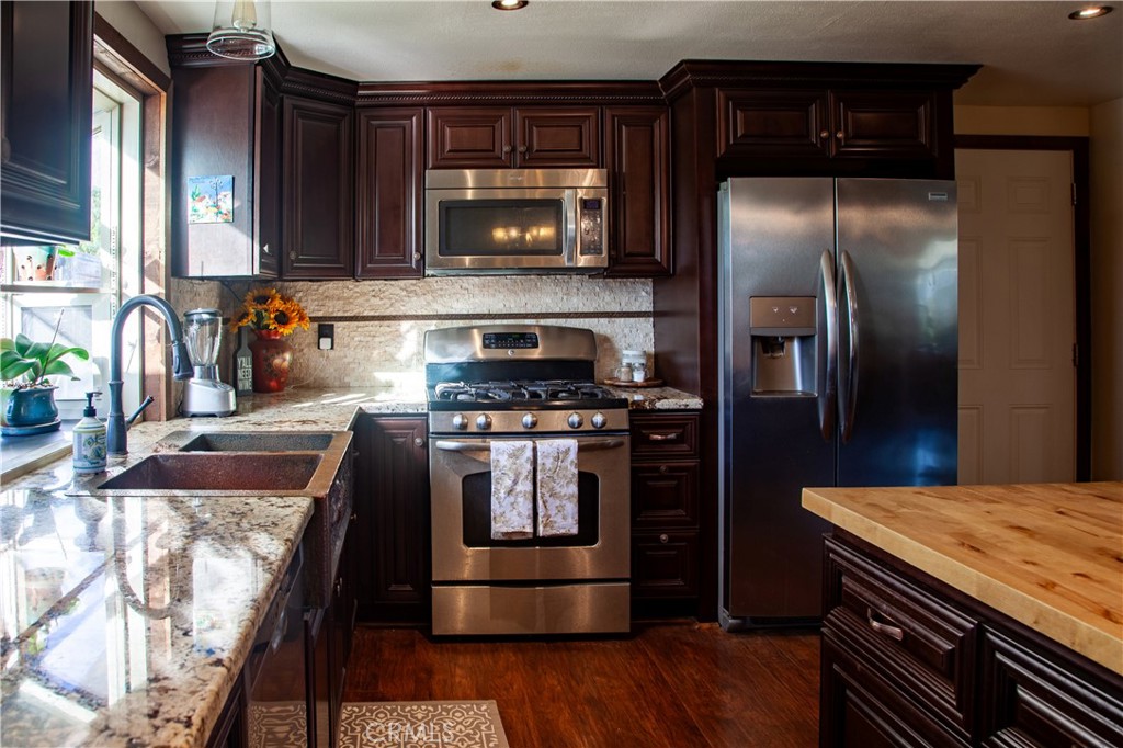 30225 Amber Lane