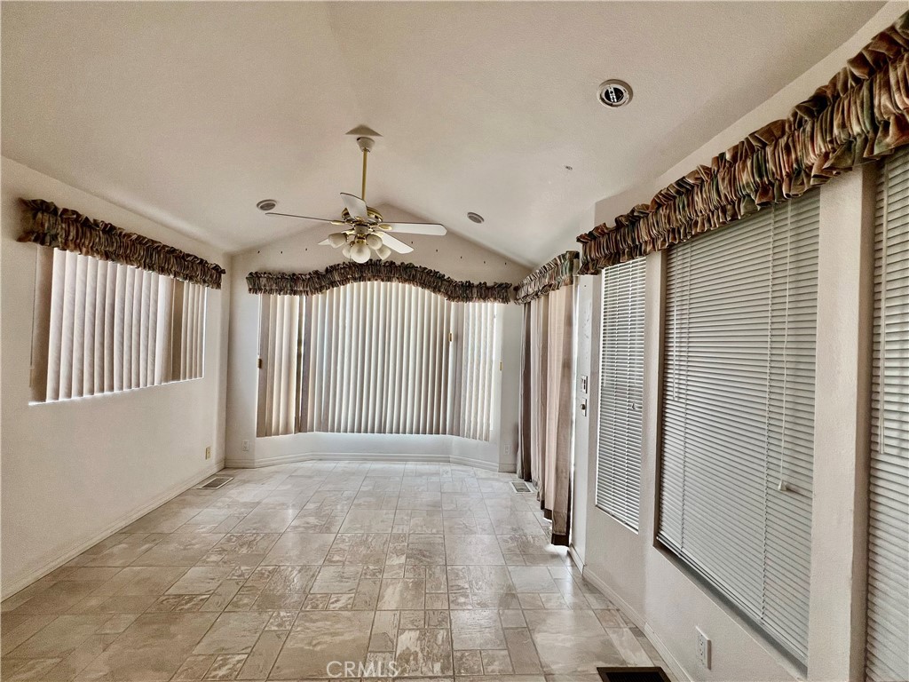 1295 S Cawston 429