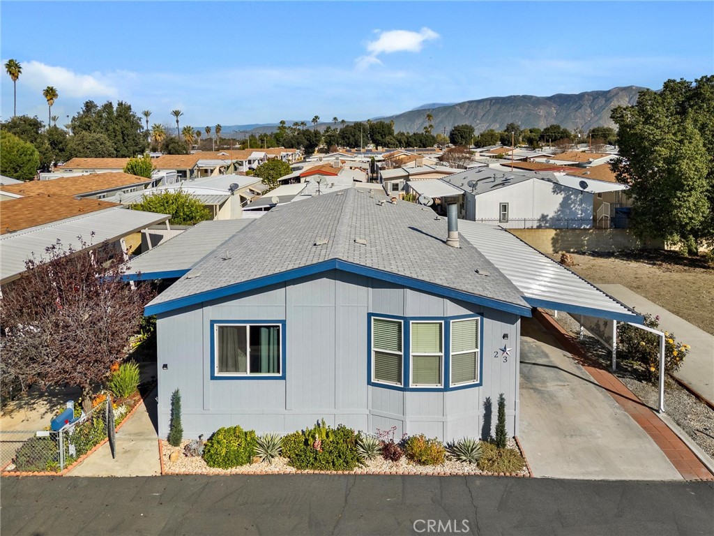 530 W Devonshire Avenue 23