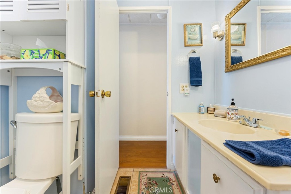 43531 E Acacia Avenue 15