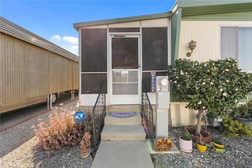 43531 E Acacia Avenue 15