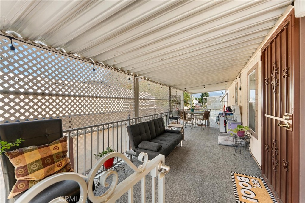 530 W Devonshire Avenue 37