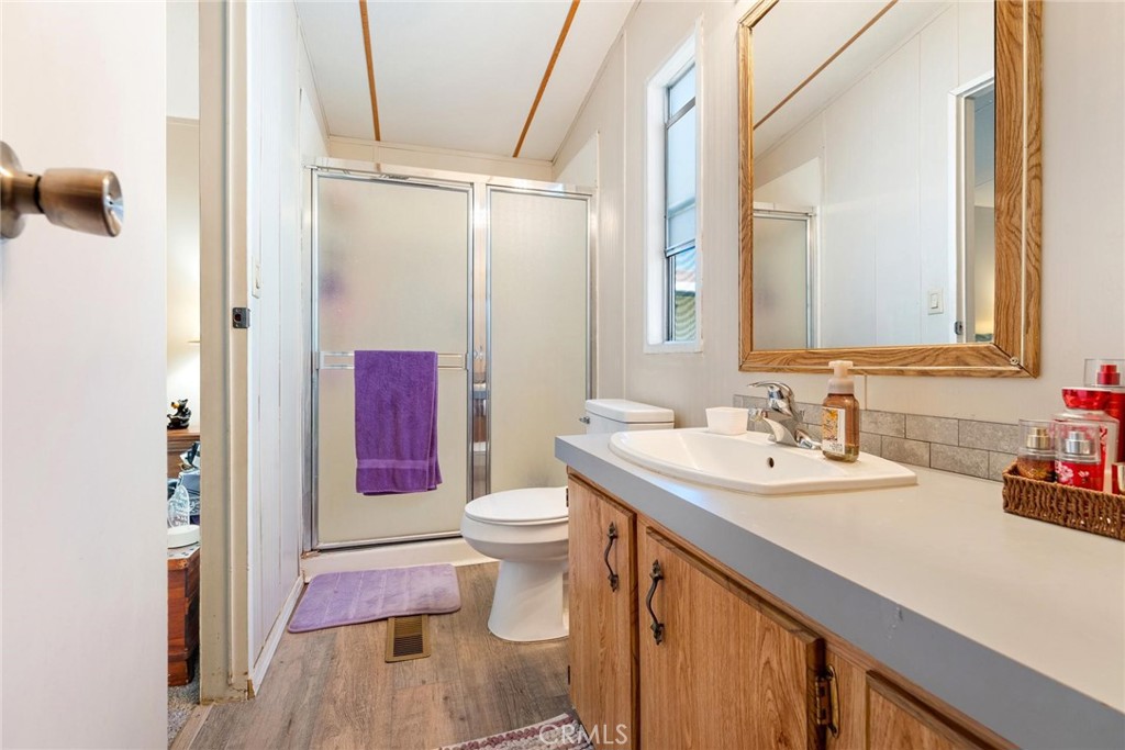 530 W Devonshire Avenue 37