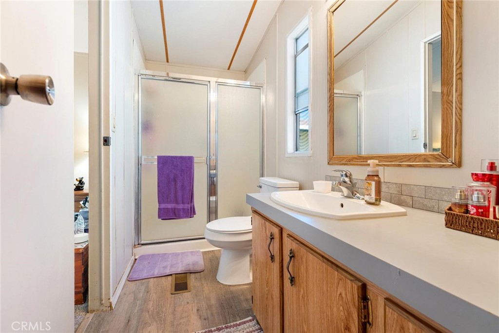 530 W Devonshire Avenue 37