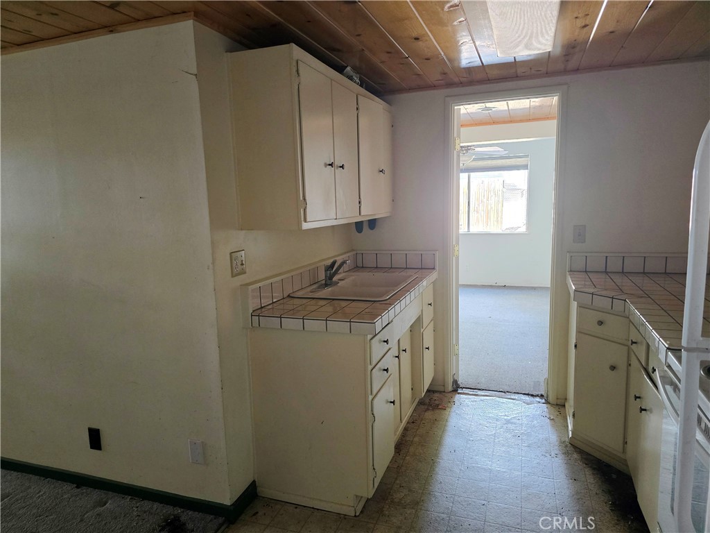 26650 Fairway
