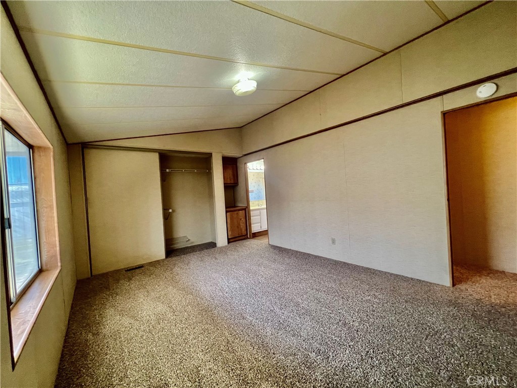 24600 Mountain Avenue