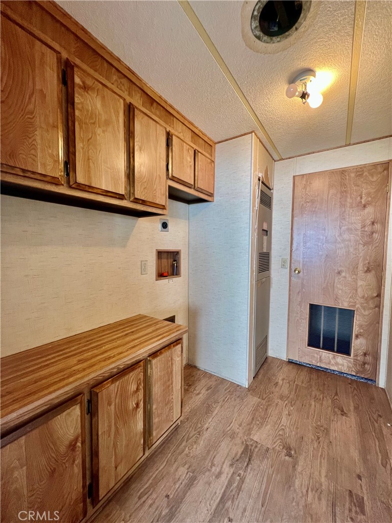 24600 Mountain Avenue