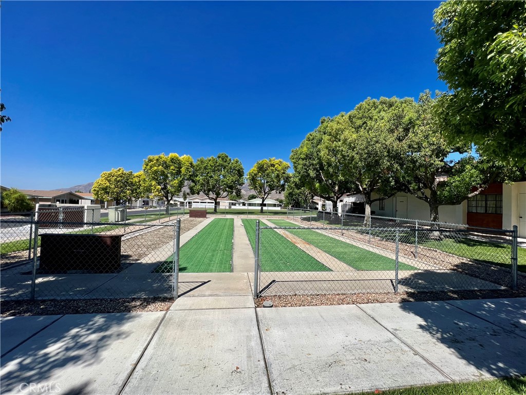 24600 Mountain Avenue