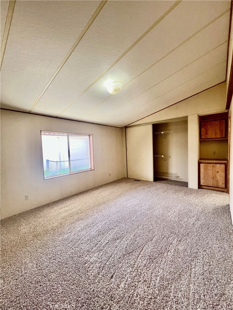 24600 Mountain Avenue