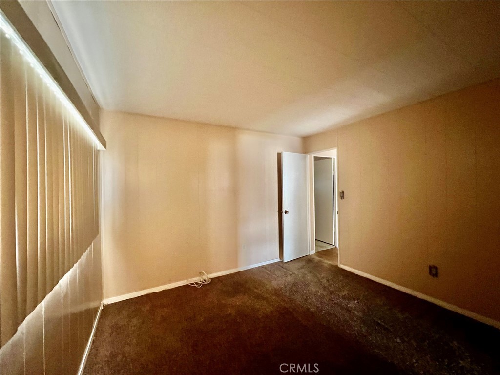 42751 E Florida Avenue