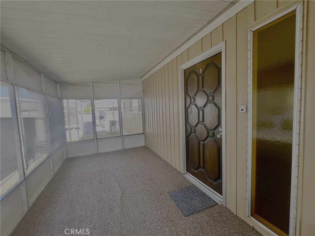 42751 E Florida Avenue