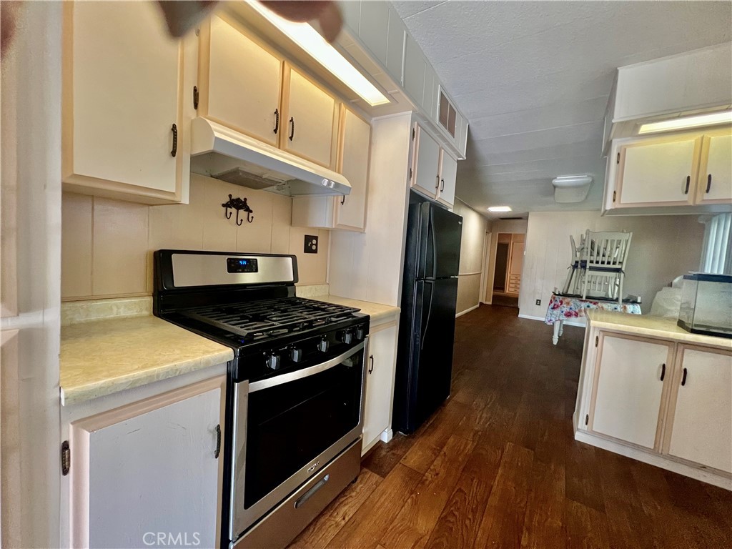 42751 E Florida Avenue