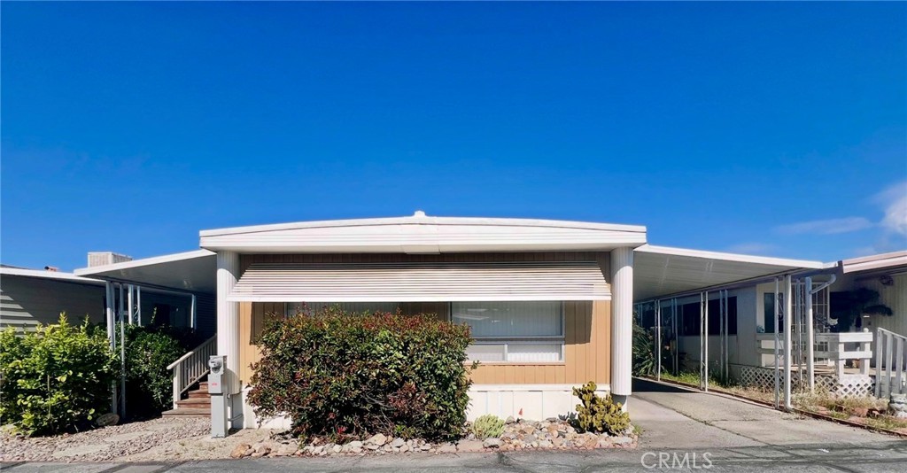 42751 E Florida Avenue