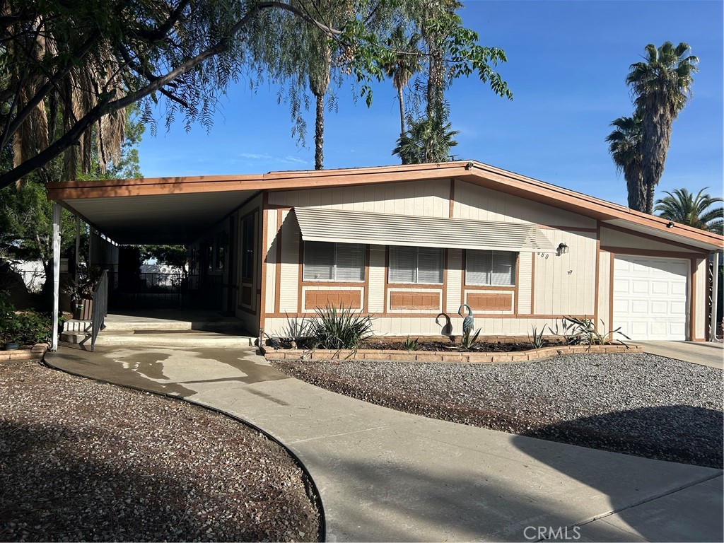680 Camino Real