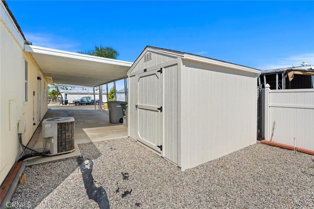790 Santa Clara Circle