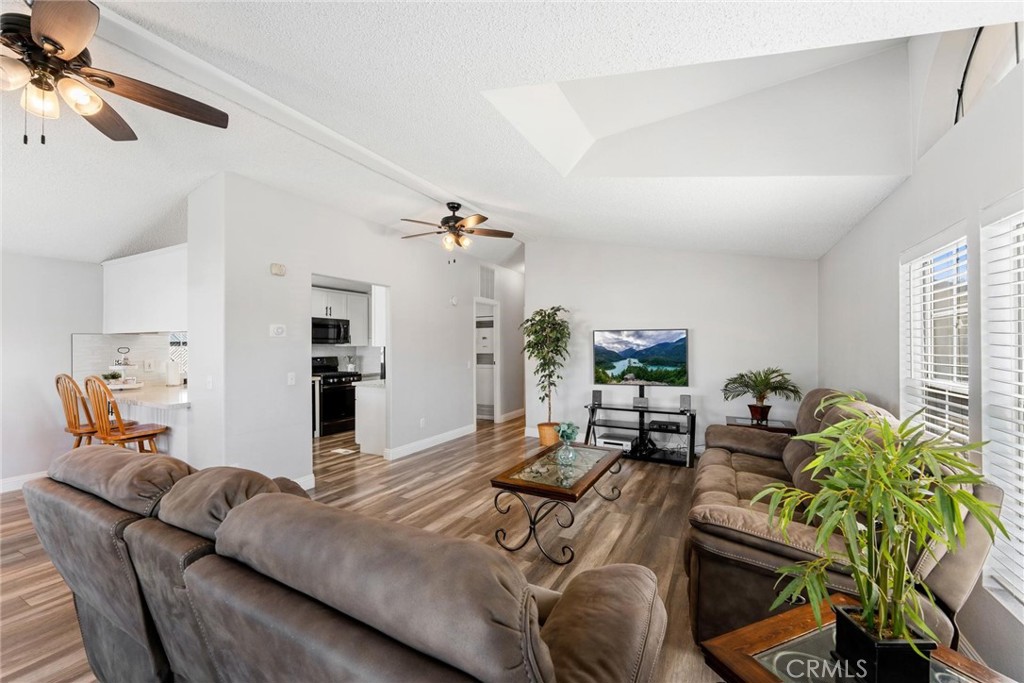 790 Santa Clara Circle