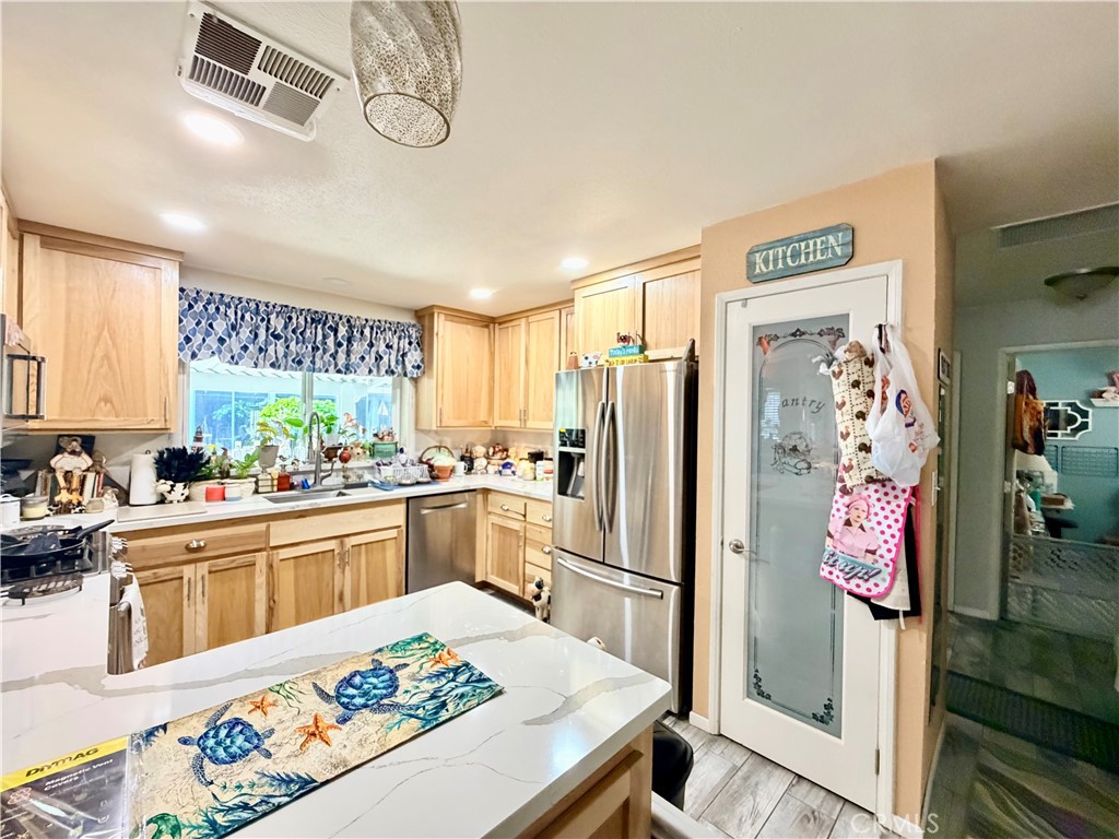 1392 Lodgepole Drive