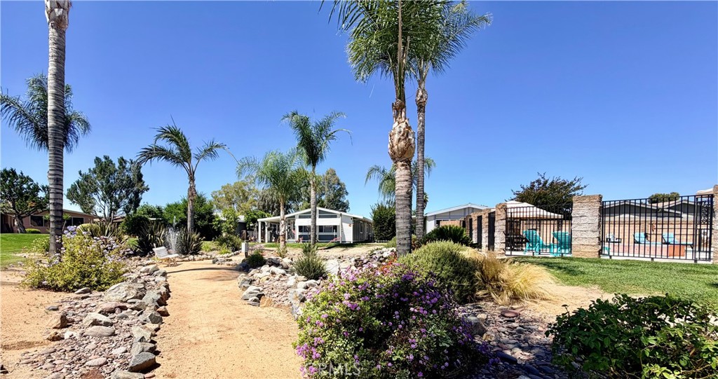 1392 Lodgepole Drive