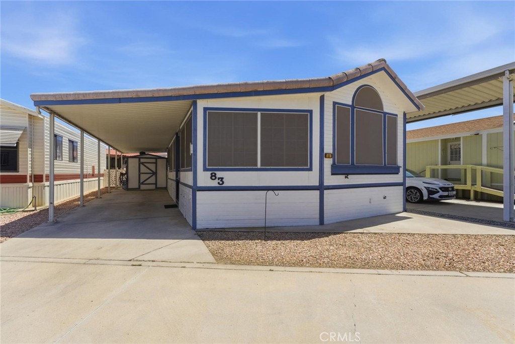 1295 S Cawston
