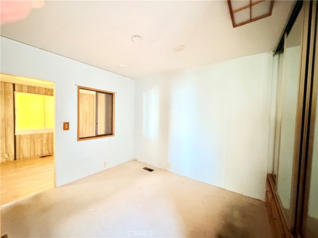 1454 Western